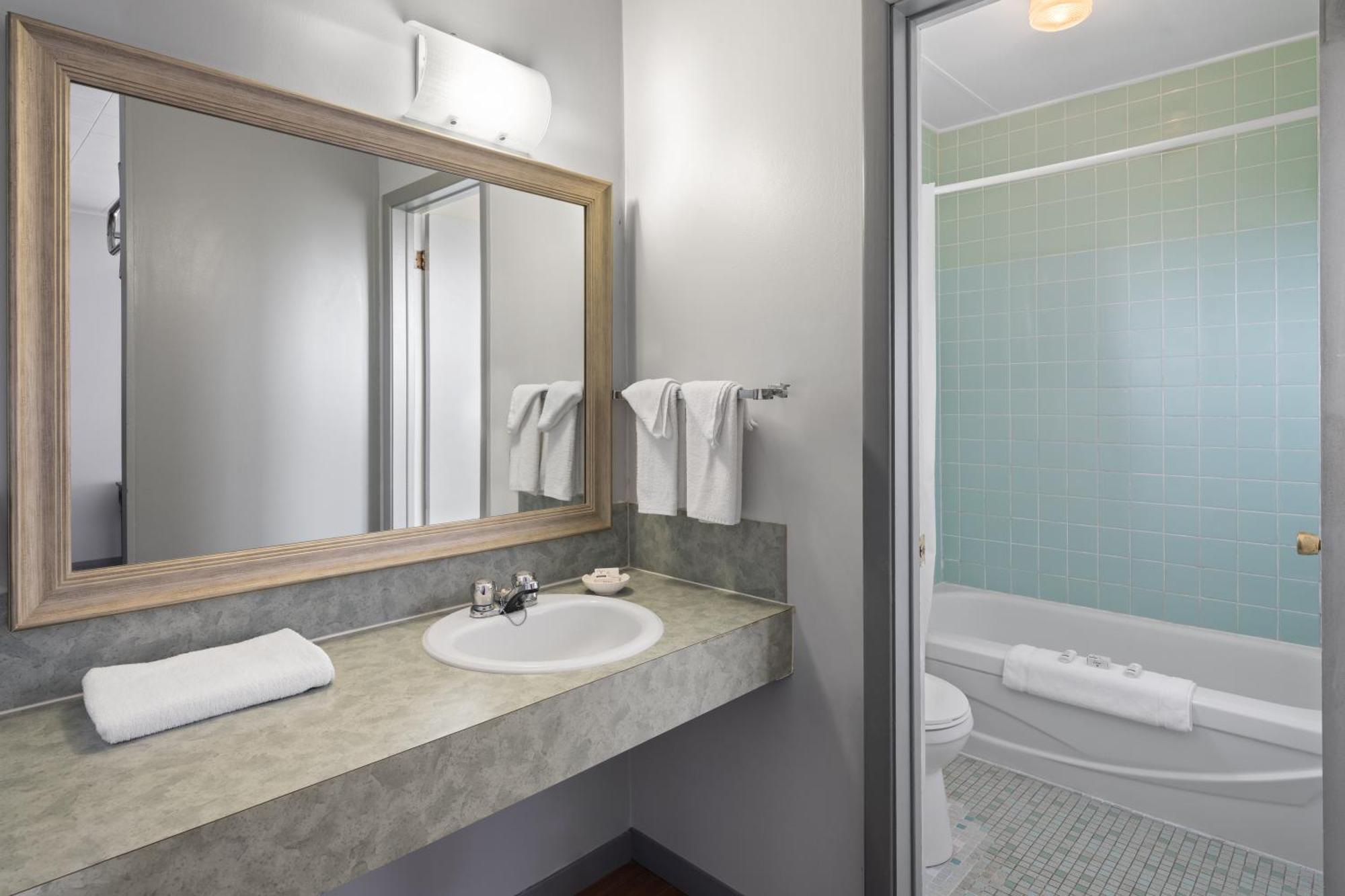 Travelodge By Wyndham Grand Falls Luaran gambar
