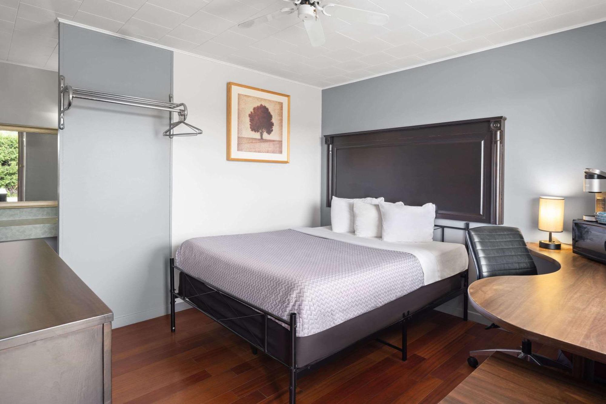 Travelodge By Wyndham Grand Falls Luaran gambar